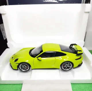 Porsche 911 GT3 992 Norev 1/18