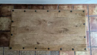 Mesa de centro rústica de madera
