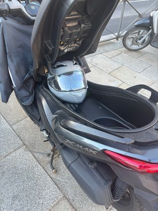 Yamaha Xmax 125 Gris
