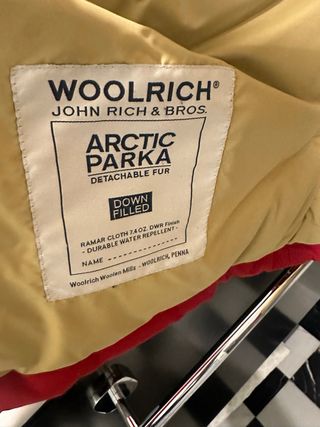 Parka Woolrich Roja Hombre Talla L