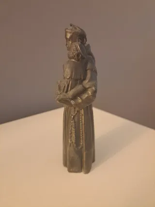Pequeña figura San Antonio y Niño Jesús calamina
