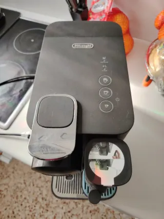 Cafetera Nespresso DeLonghi Lattissima One