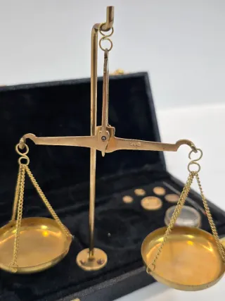 Balanza de joyero vintage