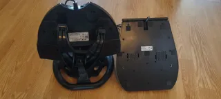 Volante Ferrari PS4/PS5 con Pedales