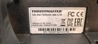 Volante Ferrari PS4/PS5 con Pedales