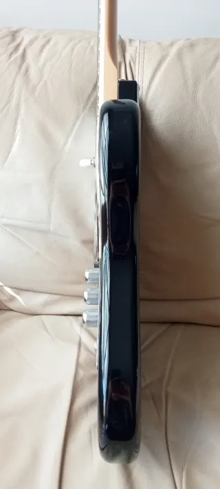 Guitarra Fender Kurt Cobain Jaguar