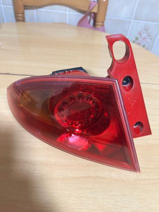 Piloto Seat Leon MK2 Izquierdo Exterior Original