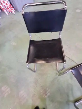 Sedie vintage in pelle e metallo