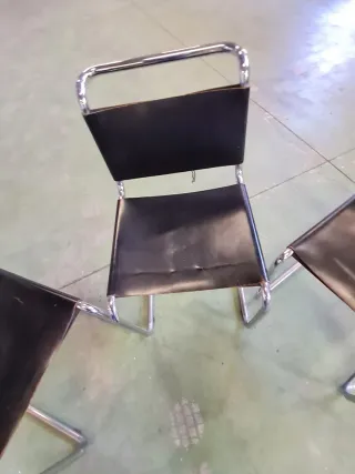 Sedie vintage in pelle e metallo