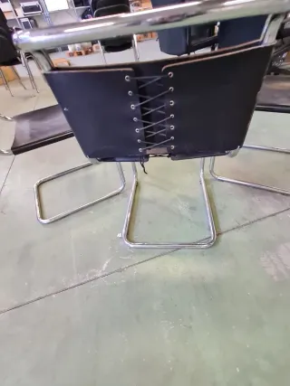 Sedie vintage in pelle e metallo