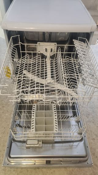 Lavavajillas Indesit Blanco - Piezas