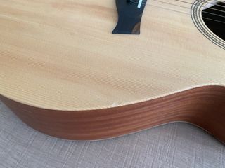 Guitarra Taylor Academy 12e casi nuevo