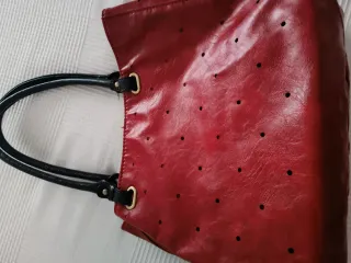 Bolso rojo y negro Misako con monedero