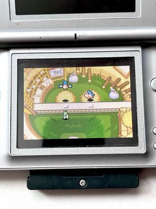 Nintendo DS Lite + Pokémon Mystery Dungeon GBA