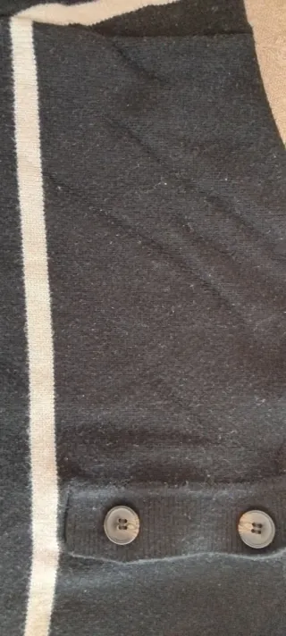 Blusa de rayas blanco y negro