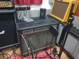 Roland Jazz Chorus 120 1989