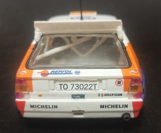 Coche de slot Scalextric LANCIA Delta Integrale.
