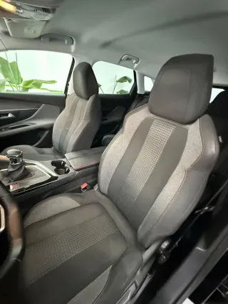 Peugeot 3008 2020