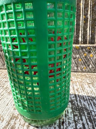 Sifón antiguo verde y rojo