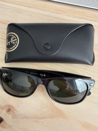 Gafas de sol Ray-Ban negras