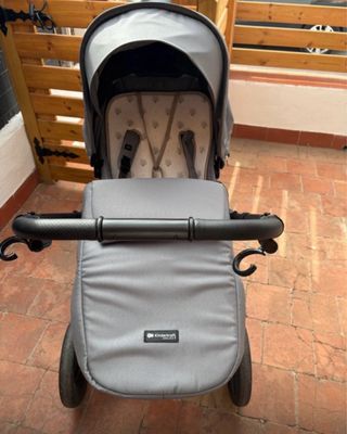 Carrito de bebé gris Kinderkraft nea 2