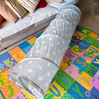 Túnel de juego infantil estrellas.
