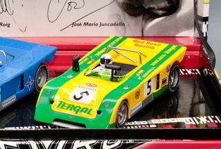 Team Chevron Miniauto (BG Track by Fly)