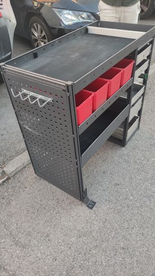Mueble estantería furgoneta