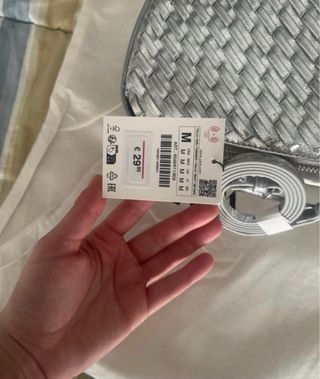 Bolso Zara plateado trenzado