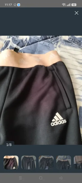 Pantalón chándal Adidas negro y salmón
