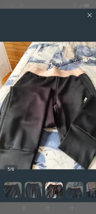 Pantalón chándal Adidas negro y salmón