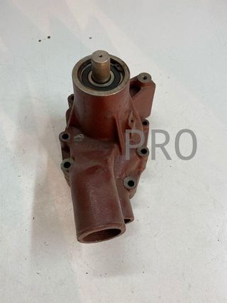 Bomba agua camion renault s130 nueva