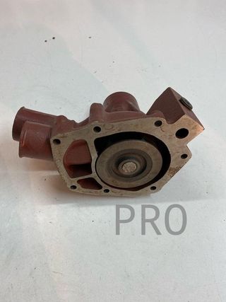 Bomba agua camion renault s130 nueva