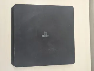 PS4 Slim 500GB Console Nera + Controller