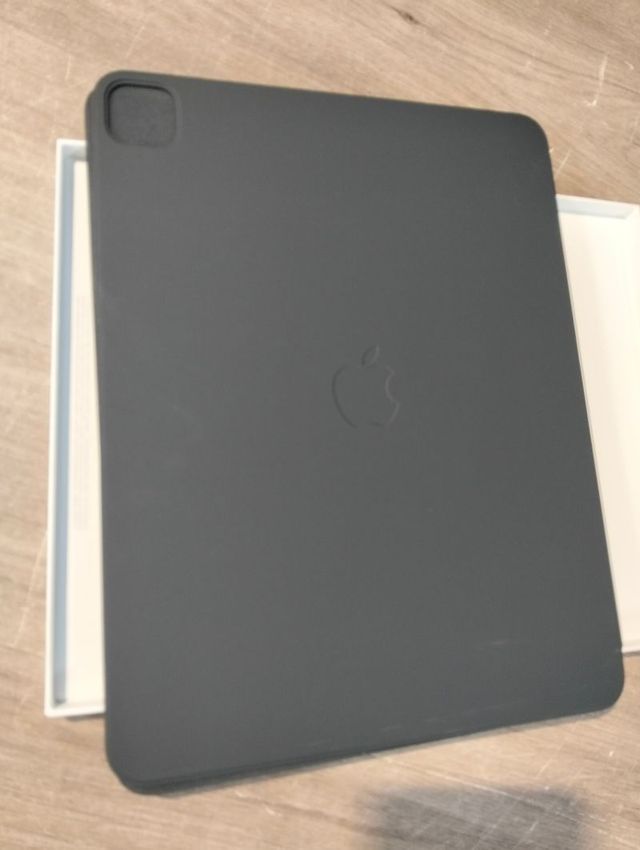 Apple Funda Smart Folio iPad Pro 13'' (M4) - Preta