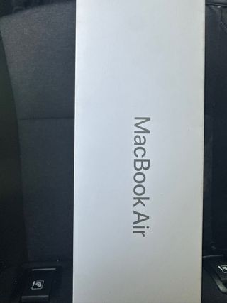 MacBook Air 13 2025 Chip M4 16GB RAM 256GB