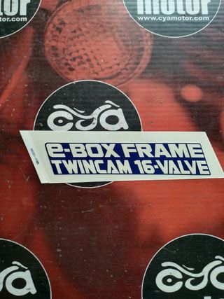 Pegatina izquierda "E-BOX FRAME" para Kawasaki ZX 560501195