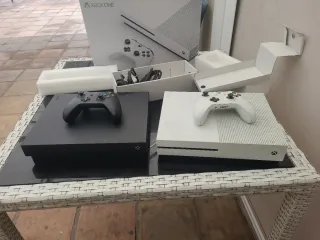 Le due per 170 Xbox One S 500 GB Bianca