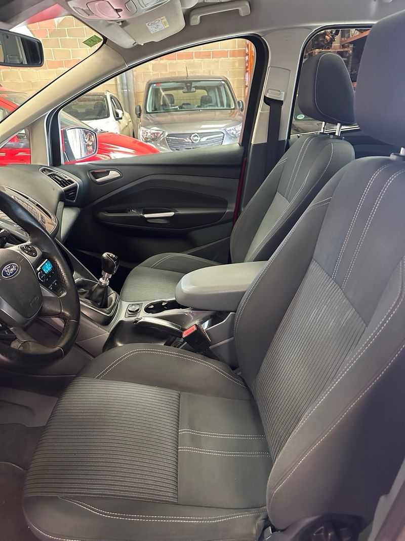 Ford C-Max 1.6 TDCi Titanium 2014, foto 7