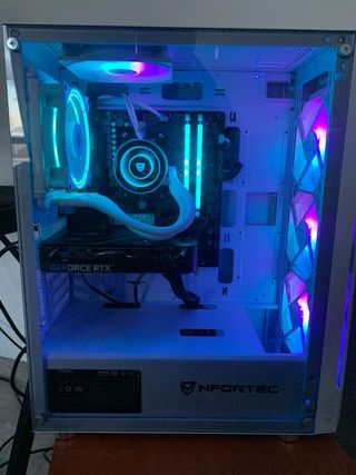 Ordenador Gaming RTX 4060 Ti Ryzen 7 5800X