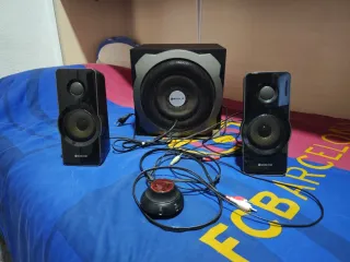 Altavoces Woxter con Subwoofer
