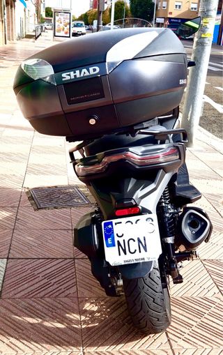 Maxiscooter VOGE SR 4 MAX Negra