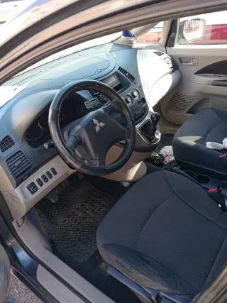 Mitsubishi grandis exclusive 2006