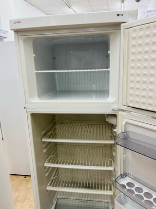 Nevera LYNX blanca