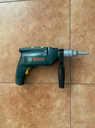 Berbequim infantil Bosch em perfeitas condições