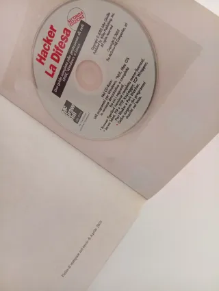 Libro di informatica in italiano copertina rossa