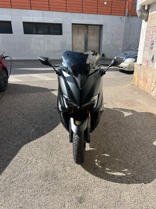 Yamaha TMAX 560 2020 - 27.900 km