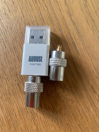 Receptor TDT USB August DVB-T208