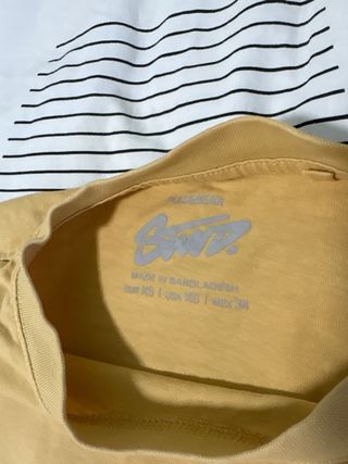 Camiseta Pull&Bear amarilla