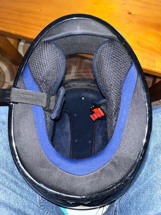 Casco de moto negro ASTRON